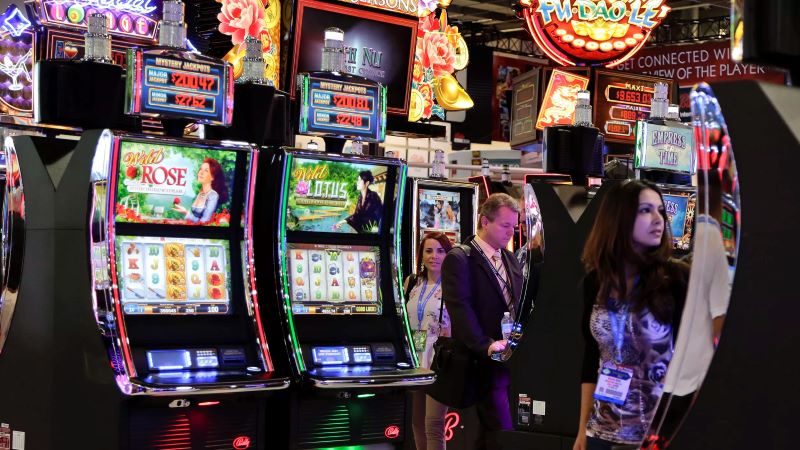 Quay Video Slots tại H3Bet – Tặng miễn phí 10 vòng mỗi ngày cho thành viên mới 2 Phòng chơi cao cấp tại H3Bet mức cược lớn hơn